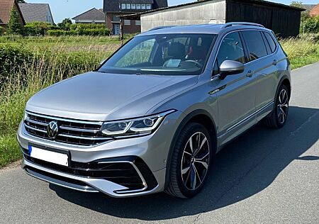 VW Tiguan Allspace Volkswagen 2.0 TDI DSG 4MOTION R-Line AHK..