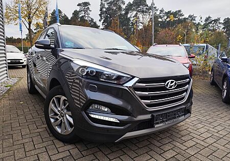 Hyundai Tucson Style 1.7CDTI /AUTOM: /NAVI/XENON/KAMERA