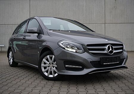 Mercedes-Benz B 180 Automatik AHK Navi PDC SHZ