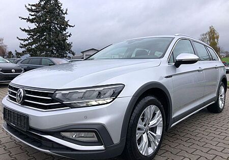 VW Passat Alltrack Volkswagen 2.0TDI 4Mot Navi AHK Kamera PDC