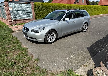 BMW 525d A touring -