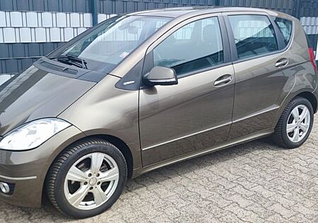 Mercedes-Benz A 160 A -Klasse ,SITZHEI,ALU,KLIMA,TÜV,NAVI