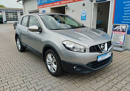 Nissan Qashqai 1.5 TÜV-AU 01-2028