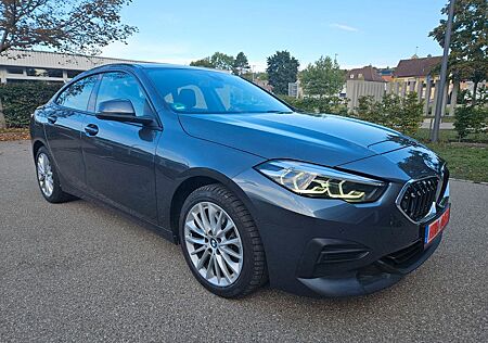 BMW 220 Gran Coupé-AUT/HUD/SHZ/PDC/NAVI/VOLL-LED/ALU