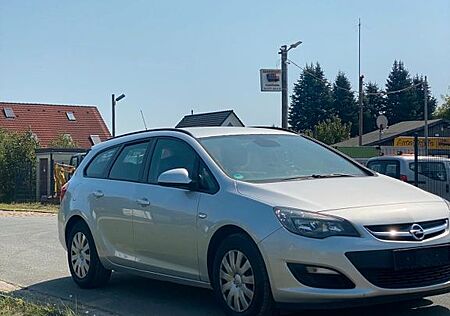 Opel Astra J Sports Tourer Edition