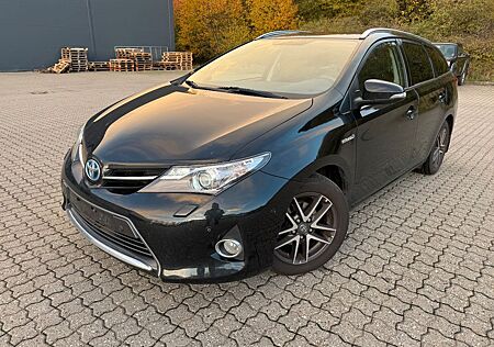 Toyota Auris 1.8 100PS Touring Sports Hybrid 84115