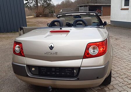 Renault Megane F Coupé-Cabriolet
