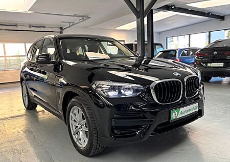 BMW X3 xDrive 20d Advantage 1.HAND LED NAVI