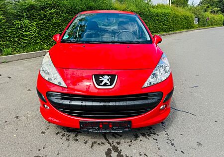 Peugeot 207 Tendance*126TKM*TÜV NEUER