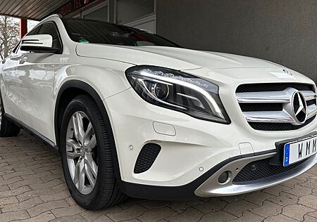 Mercedes-Benz GLA 220 GLA CDI / d 4Matic