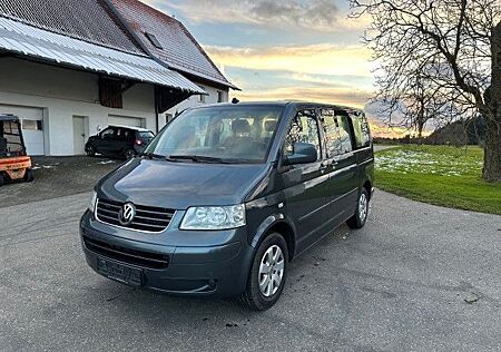 VW T5 Transporter Volkswagen Bus Multivan Comfortline