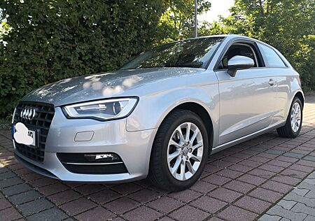 Audi A3 1.6 TDI clean diesel Attraction Attraction
