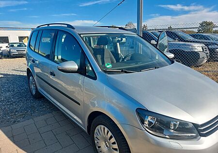 VW Touran Volkswagen Trendline