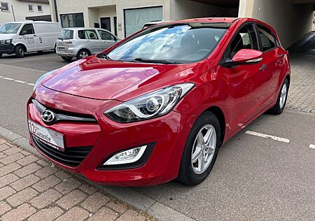 Hyundai i30 1,4 Classic *Navi*Kamera*