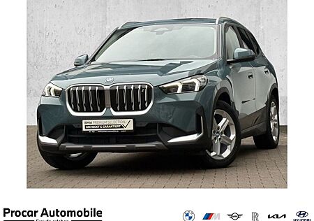 BMW iX1 xDrive30 AdapLED DA PA RFK AHK Standh. Pano