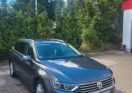 VW Passat Volkswagen 1.6 TDI DSG BMT Comfortline Comfortline
