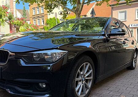 BMW 320d Advantage Advantage