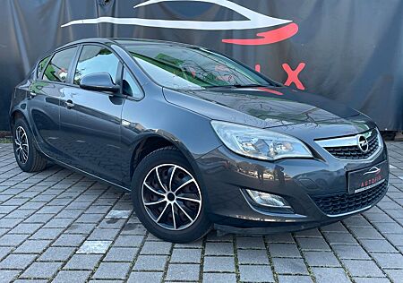 Opel Astra J Lim. 5-trg. Selection 1,4*