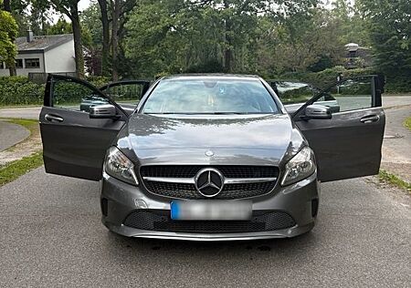 Mercedes-Benz A 180 d -