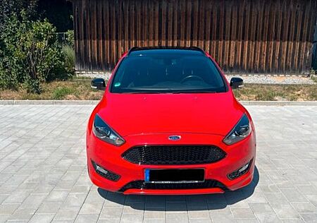 Ford Focus 1,5 EcoBoost 110kW ST-Line Turnier ST-Line