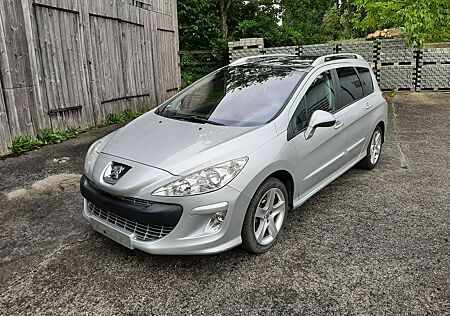 Peugeot 308 SW Platinum HDi FAP 110 Platinum