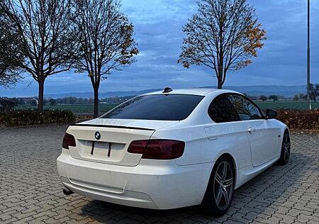 BMW 318i Coupé M Sport Edition M Sport Edition