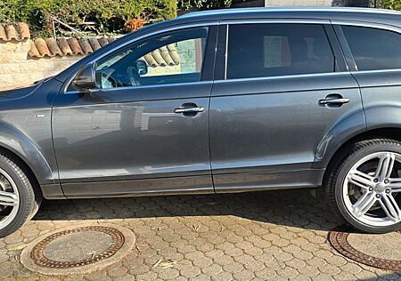 Audi Q7 4.2 TDI quattro tiptronic -