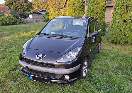 Peugeot 1007 Sport 110 Sport Halbautomatik ALU
