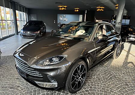 Aston Martin DBX 4.0 V8 # 1 HAND AUS SAMMLUNG #