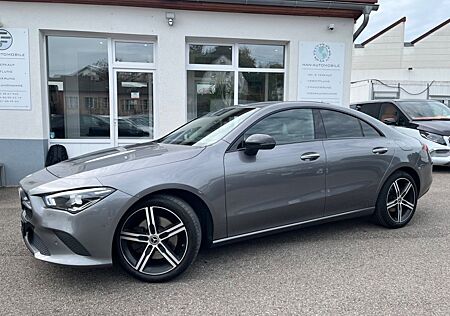 Mercedes-Benz CLA 220 d*Night-Paket+Keyless-Go+Ambiente+Media*