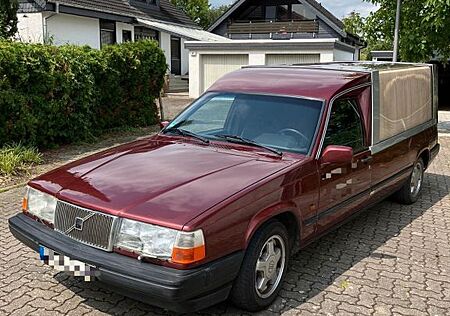 Volvo 944 Leichenwagen