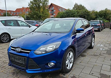 Ford Focus Lim. Ambiente