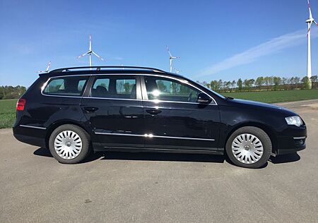 VW Passat Variant Volkswagen 1.6 Comfortline Variant AHK