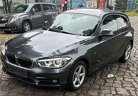 BMW 116d Sport Line,Voll,Keyless,Led,Lennkradheizung