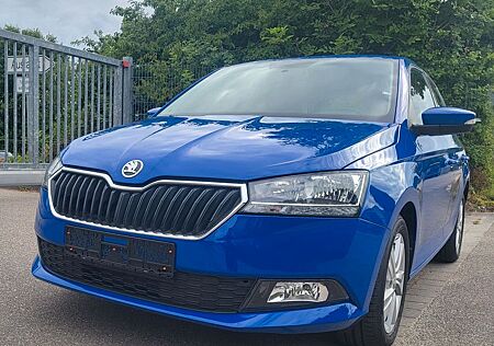 Skoda Fabia 1.0l TSI 70kW AMBITION Klima Alu LED PDC