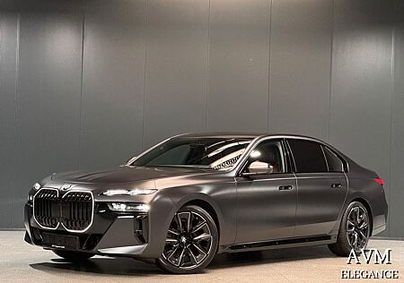 BMW 740d xDrive | CARBON | MASSAGE | AUTO DOORS | TV