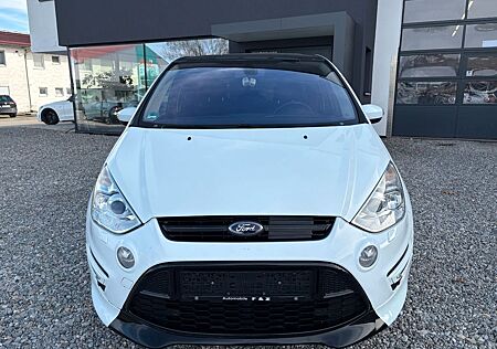 Ford S-Max Titanium S