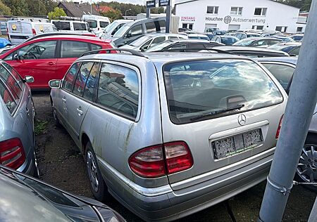 Mercedes-Benz E 200 KOMPRESSOR T