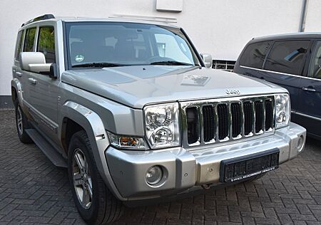 Jeep Commander 3.0 V6 CRD Limited/7 Sitzer