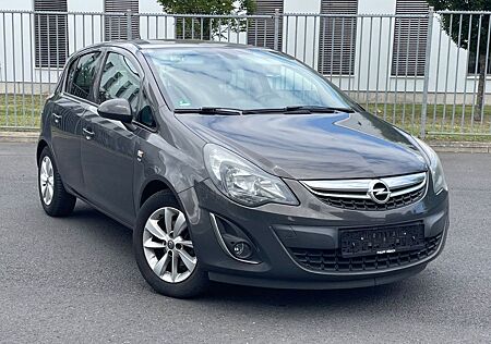 Opel Corsa D Energy 5Türer Lenkradheizung TÜV