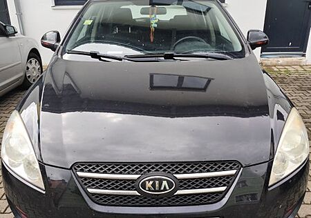 Kia Cee'd / Ceed Sporty Wagon 1.4 CVVT EX EX