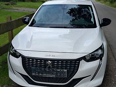 Peugeot 208 BlueHDi 100 Allure