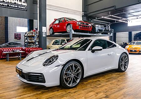 Porsche 992 911 Carrera Coupé