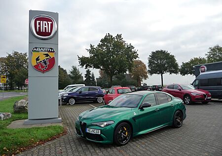 Alfa Romeo Giulia QV (510PS) Alcantara, Carbon-Dach, TOP!