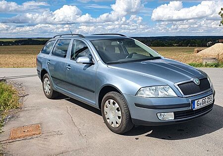 Skoda Octavia Combi 1.6 Ambiente Ambiente