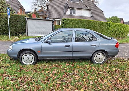 Ford Mondeo 1.6 16V GLX GLX