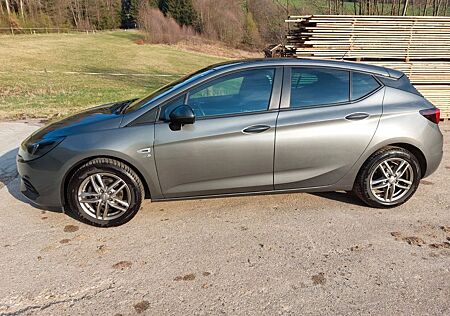 Opel Astra 1.2 Direct Inj Turbo 96kW 120 Jahre 12...
