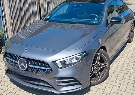 Mercedes-Benz A 200 -AMG Line