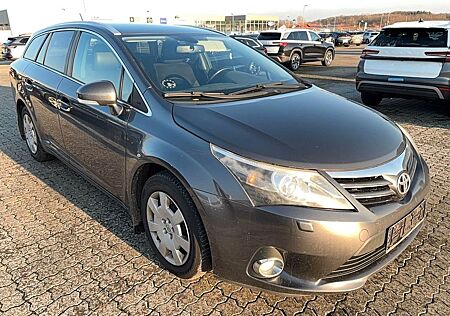 Toyota Avensis Combi 2,0-l-D-4D