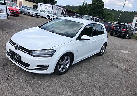 VW Golf Volkswagen VII Lim. 2.0 TDI Highline BMT 4Motion